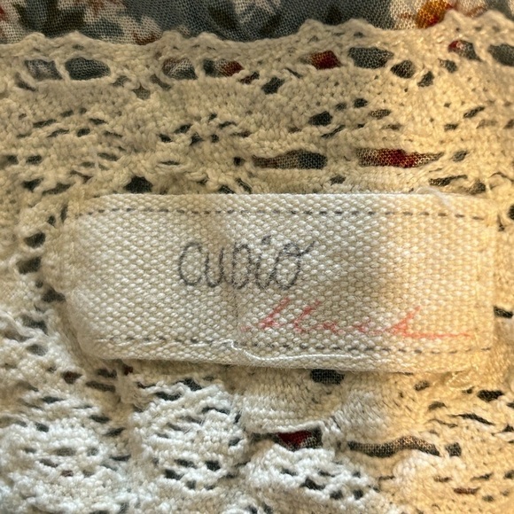 B4.35 Cupio Capped ruffle sleeve turquoise button down top with tie bottom - Picture 3 of 5